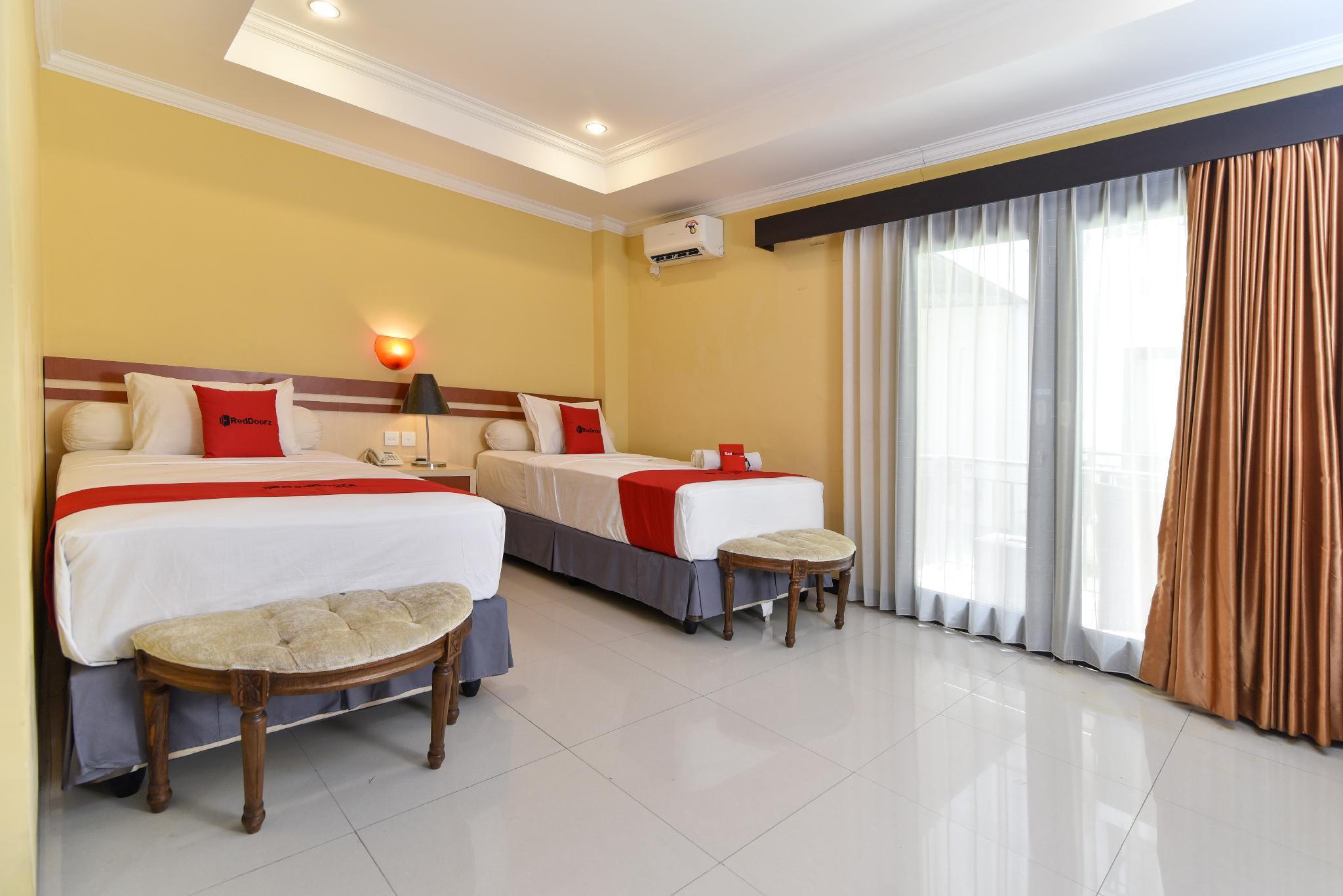 Reddoorz Plus Near Mall Bali Galeria 2 Denpasar Exterior foto